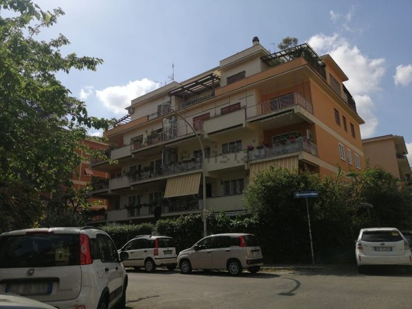 appartamento in vendita a Roma in zona Monte Sacro/Talenti