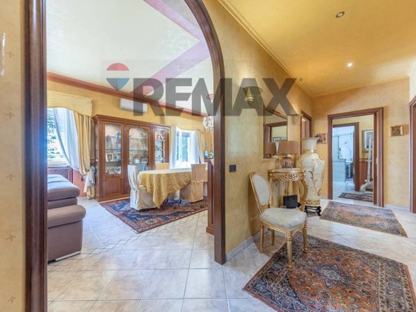 appartamento in vendita a Roma in zona Tor Bella Monaca