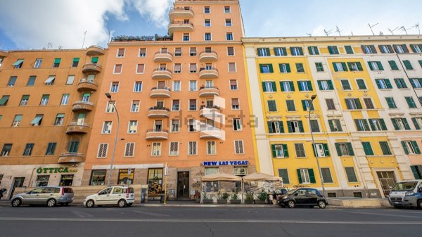 appartamento in vendita a Roma in zona Tuscolano