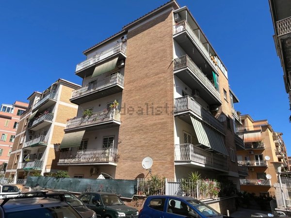 appartamento in vendita a Roma in zona La Pisana