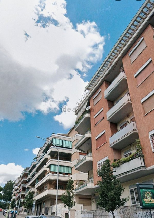 appartamento in vendita a Roma in zona Aurelio