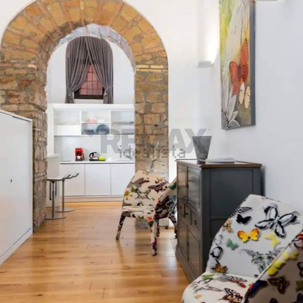 appartamento in vendita a Roma in zona Rione Monti/Campitelli