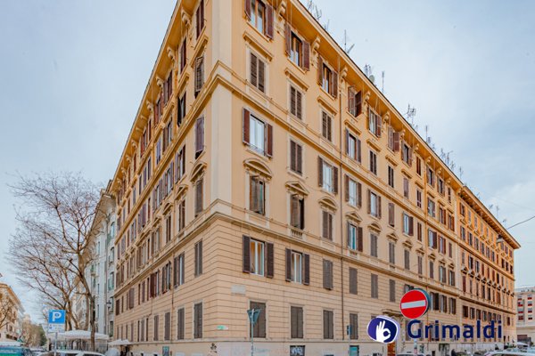 appartamento in vendita a Roma in zona Rione Prati