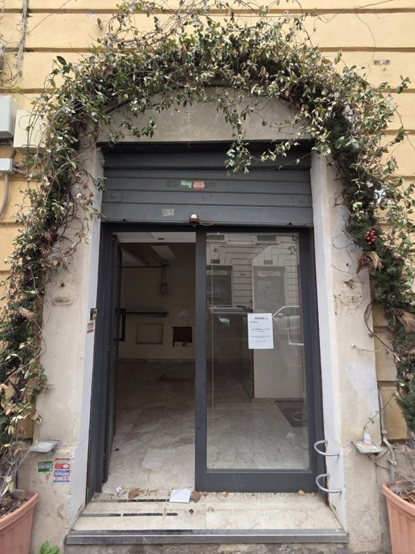 locale commerciale in vendita a Roma in zona Trieste