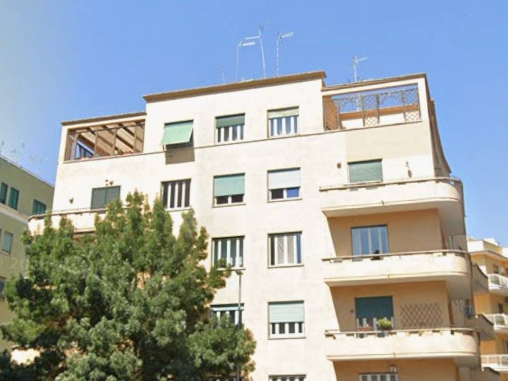appartamento in vendita a Roma in zona Trieste