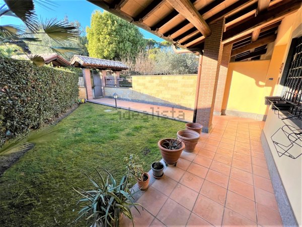 casa indipendente in vendita a Roma in zona Aurelio