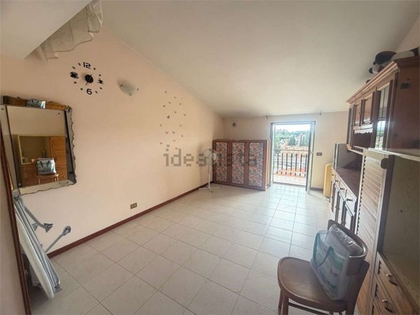 appartamento in vendita a Roma in zona Tor Bella Monaca
