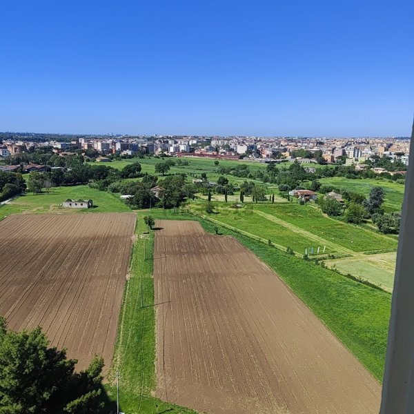 appartamento in vendita a Roma in zona Collatino