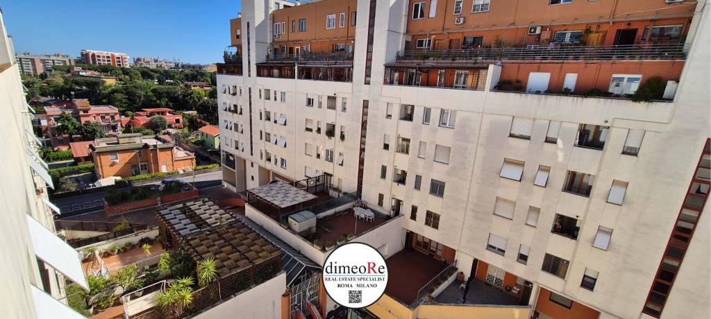 appartamento in vendita a Roma in zona Ardeatino