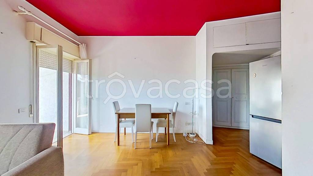 appartamento in vendita a Roma in zona Tomba di Nerone