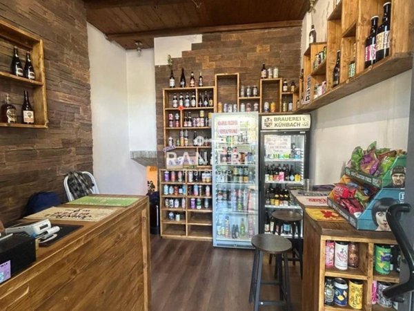 negozio in vendita a Roma in zona Ostia