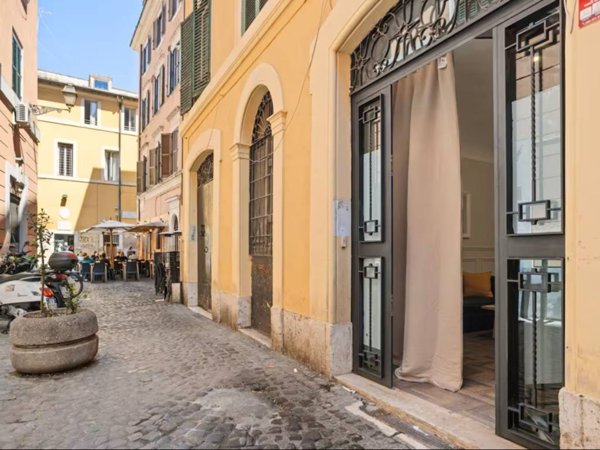 appartamento in vendita a Roma in zona Trastevere