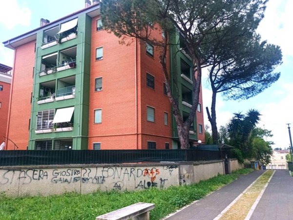 appartamento in vendita a Roma in zona Torrevecchia