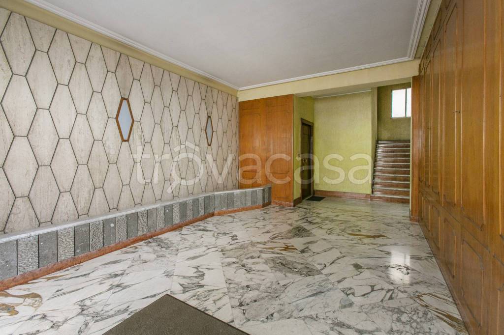 appartamento in vendita a Roma in zona Prenestino-Labicano