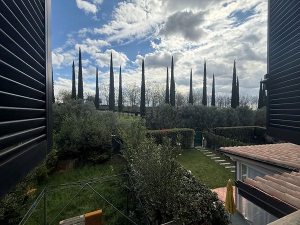 appartamento in vendita a Roma in zona Settecamini