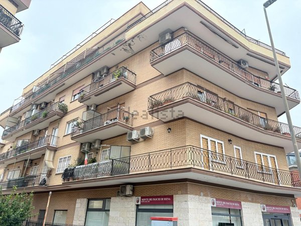appartamento in vendita a Roma in zona Fidene
