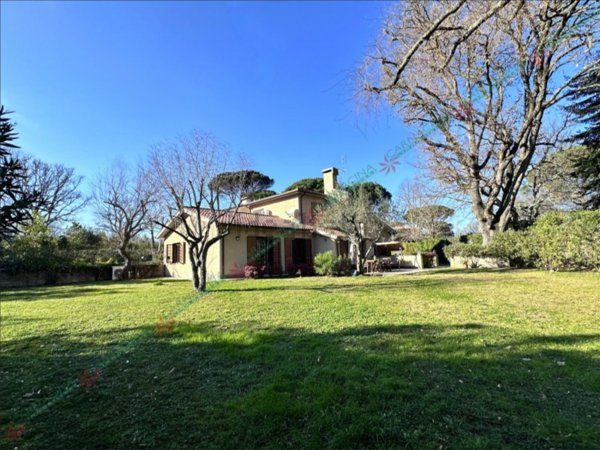 casa indipendente in vendita a Roma in zona Olgiata