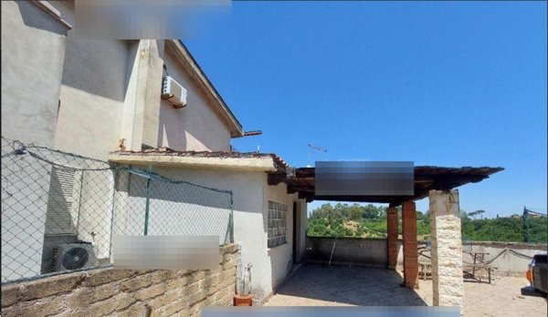 casa indipendente in vendita a Roma in zona Casalotti