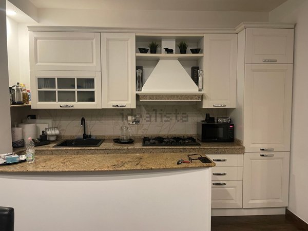 casa indipendente in vendita a Roma in zona Colle Prenestino