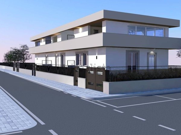 pentavano in vendita a Roma in zona Tor Vergata/Torrenova