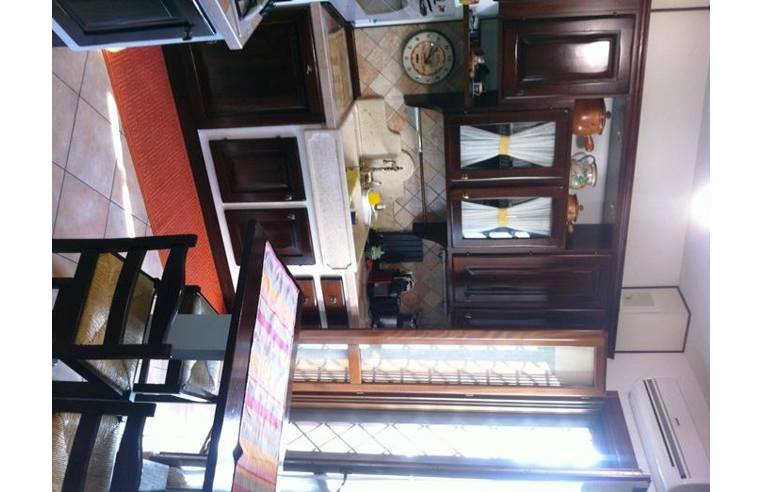 casa indipendente in vendita a Roma in zona Acilia