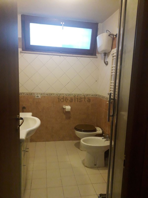 appartamento in vendita a Roma in zona Acilia