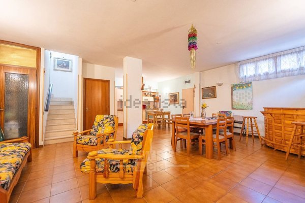 casa indipendente in vendita a Roma in zona Casal Morena