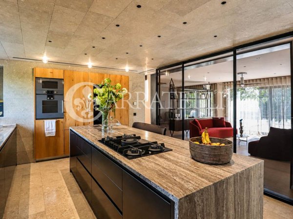 casa indipendente in vendita a Roma in zona Axa