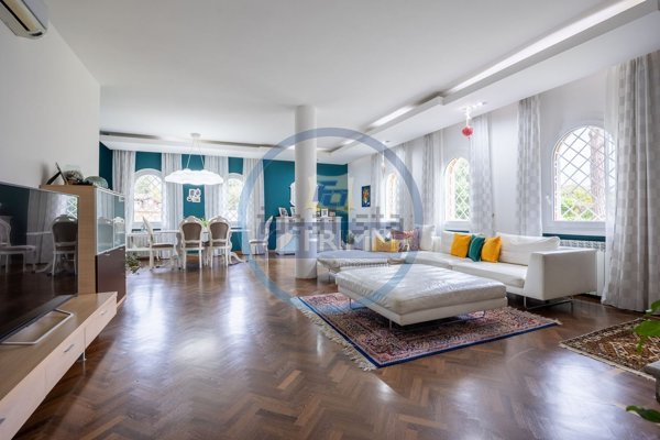 casa indipendente in vendita a Roma in zona Infernetto