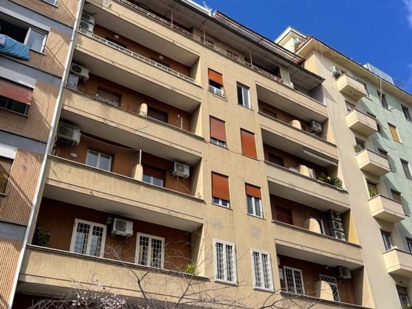 appartamento in vendita a Roma in zona Nomentano