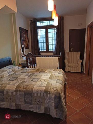 casa indipendente in vendita a Roma in zona Valle Santa