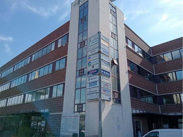 ufficio in vendita a Roma in zona Monte Sacro/Talenti