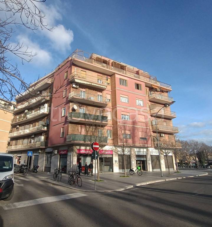 appartamento in vendita a Roma in zona Nomentano