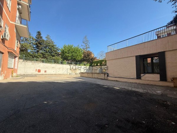 appartamento in vendita a Roma in zona Gianicolense