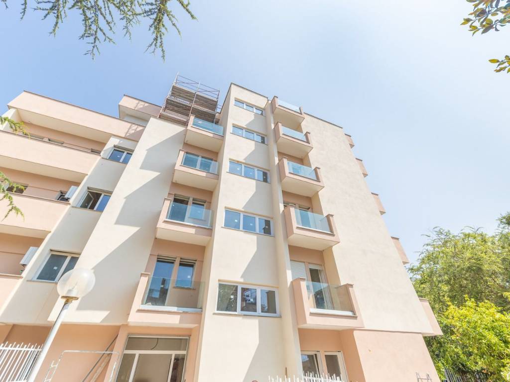 appartamento in vendita a Roma in zona Monte Sacro/Talenti