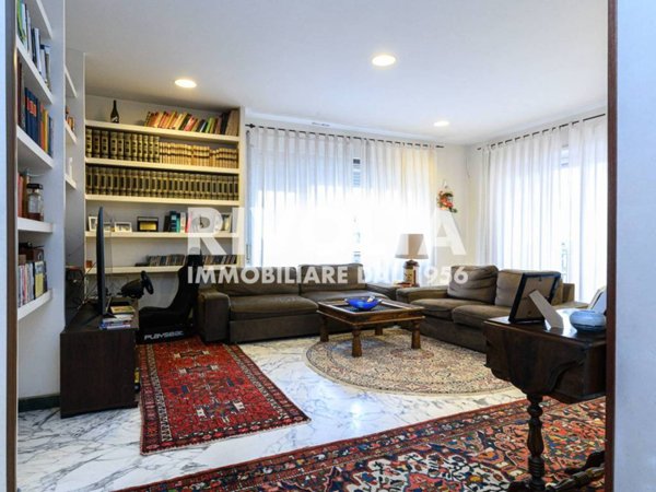 appartamento in vendita a Roma in zona Centro Storico