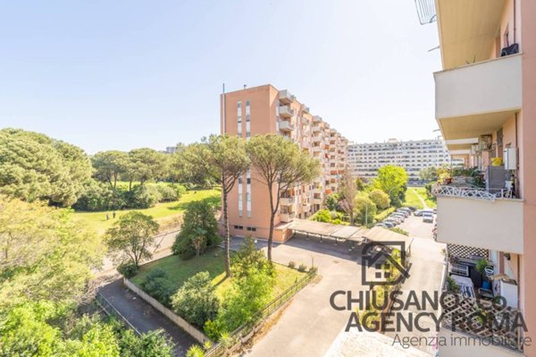 appartamento in vendita a Roma in zona Spinaceto