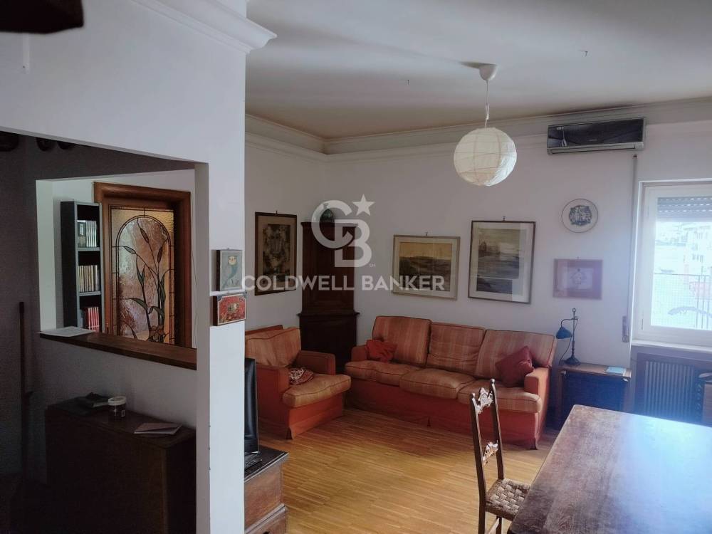 appartamento in vendita a Roma in zona Appio Claudio