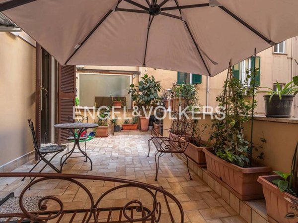 appartamento in vendita a Roma in zona Esquilino