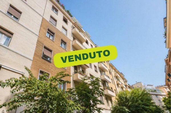 appartamento in vendita a Roma in zona Appio Latino