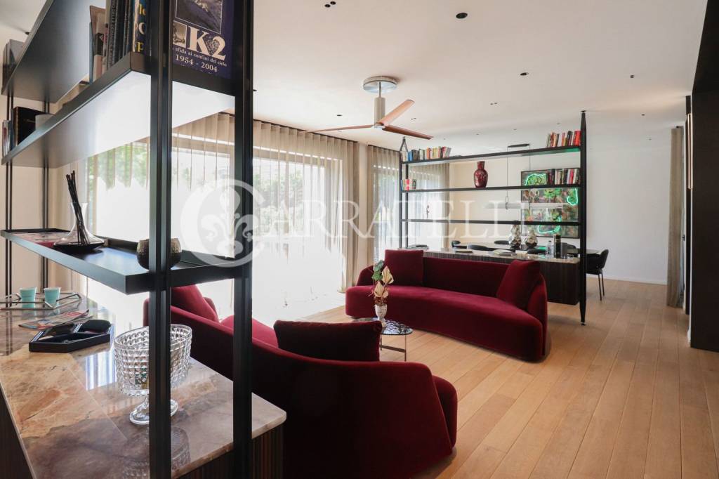 casa indipendente in vendita a Roma in zona Axa