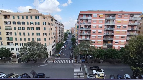 appartamento in vendita a Roma in zona Portuense
