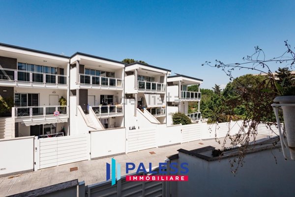 pentavano in vendita a Roma