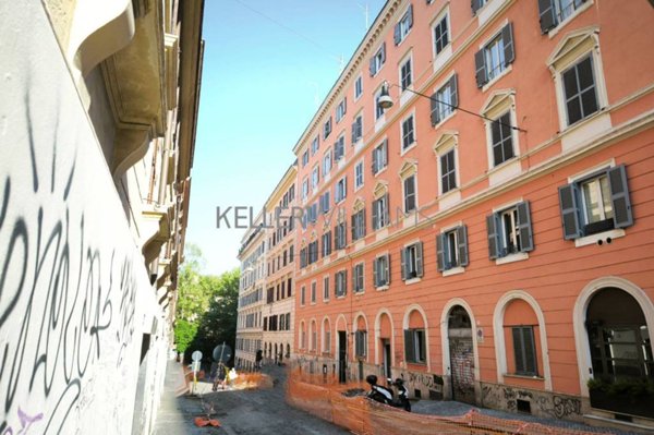 appartamento in vendita a Roma in zona Trastevere