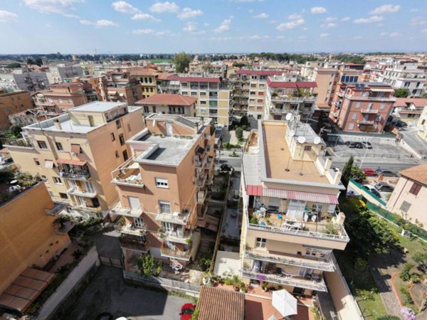 appartamento in vendita a Roma in zona La Pisana