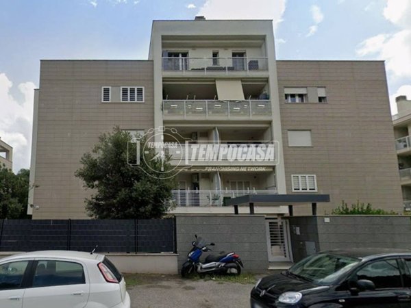 appartamento in vendita a Roma in zona Castel di Guido