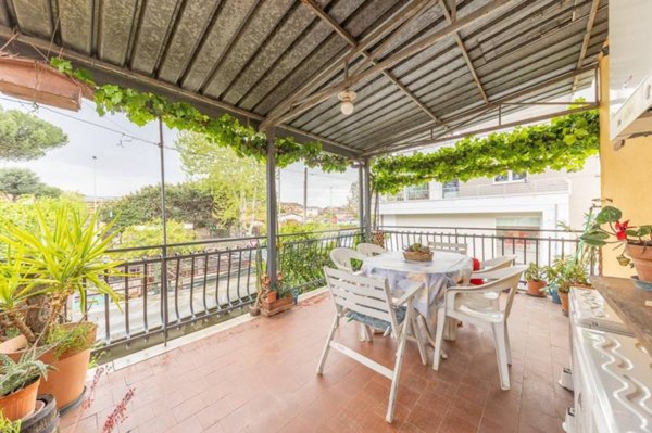 appartamento in vendita a Roma in zona Casal Morena