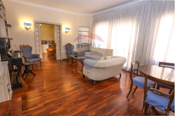 appartamento in vendita a Roma in zona Ardeatino