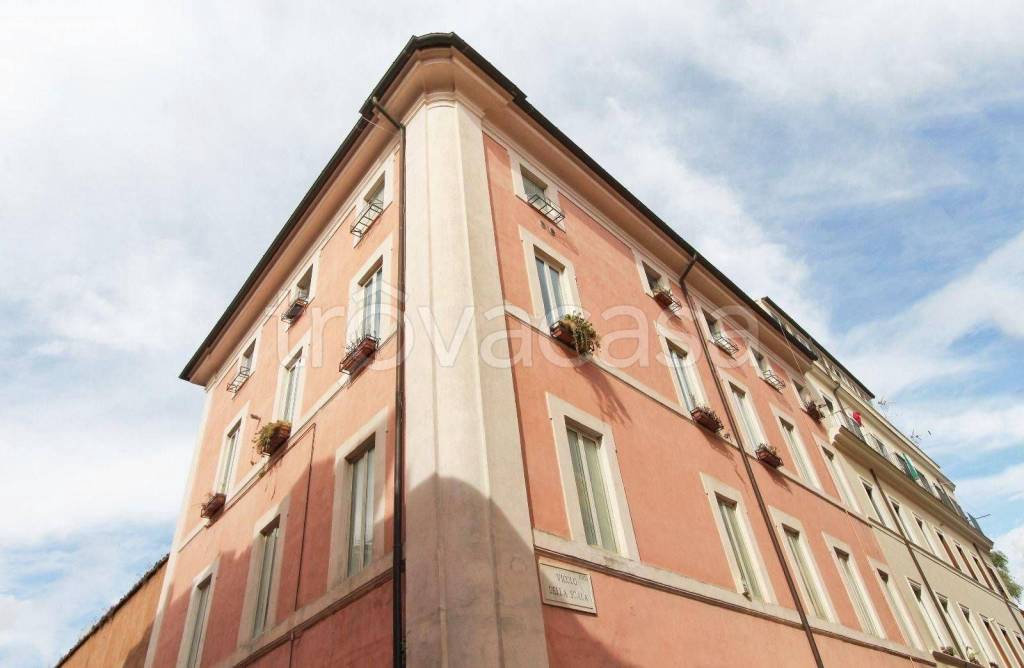 appartamento in vendita a Roma in zona Trastevere