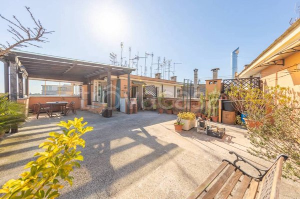 appartamento in vendita a Roma in zona Aurelio